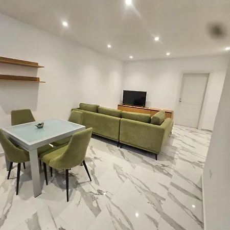 Blue Nest * Durrës